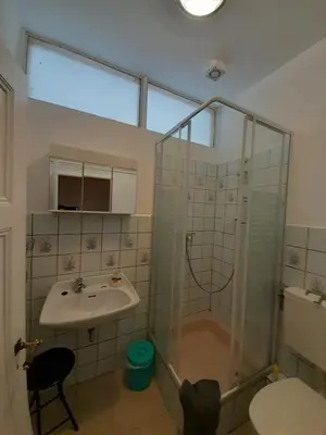 Ein Badezimmer in der Unterkunft Pension Edelweiß