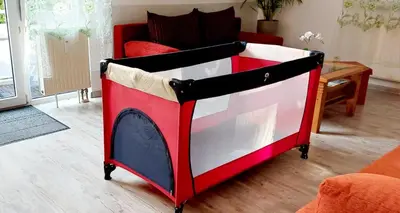 Ein Bett oder Betten in einem Zimmer der Unterkunft Dresden Großer Garten