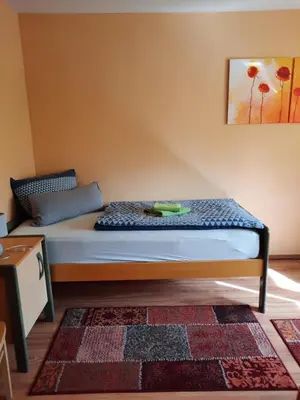 Ein Sitzbereich in der Unterkunft Monteur- und Ferienwohnung in Hainichen - Obergeschoss oder Dachgeschoss - Familie Weber