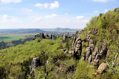 Naturlandschaft in der Nähe der Villa