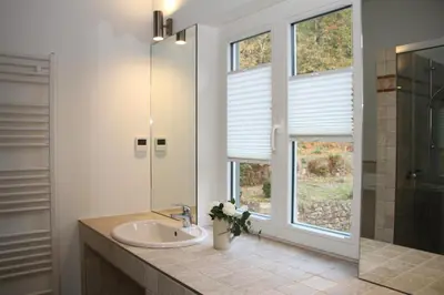 Ein Badezimmer in der Unterkunft Haus Menuett - Kamin - Terrasse