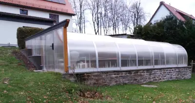 Das Gebäude in dem sich die Ferienwohnung befindet