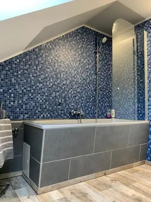 Ein Badezimmer in der Unterkunft Ferienwohnungen Siebenlehn am Romanus Freibad