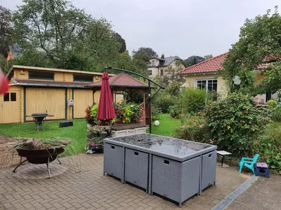 Ein Garten an der Unterkunft Ferienwohnung an der Dresdner Heide - Langebrück