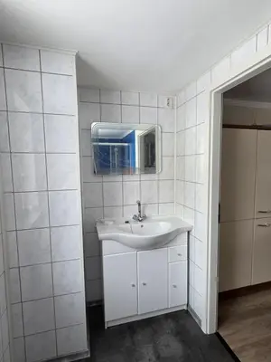 Ein Badezimmer in der Unterkunft Ferienwohnung an der Dresdner Heide - Langebrück
