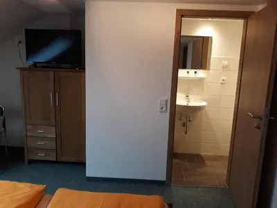 Ein Badezimmer in der Unterkunft Gästehaus Heidi