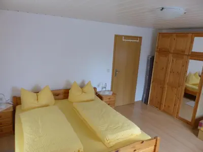 Ein Bett oder Betten in einem Zimmer der Unterkunft Apartment view of fortress in Pirna