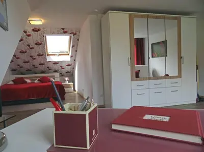 Ein Bett oder Betten in einem Zimmer der Unterkunft Die kleine Stadtoase