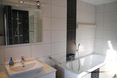 Ein Badezimmer in der Unterkunft Gutshof Lesch, Fewo3 OG links