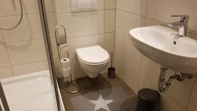 Ein Badezimmer in der Unterkunft Pension Hoefti