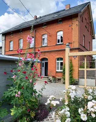 Das Gebäude in dem sich die Ferienwohnung befindet