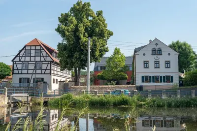 Das Gebäude in dem sich die Ferienwohnung befindet