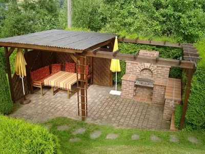 Ein Garten an der Unterkunft Ferienwohnung Goldene Höhe