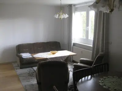 Ein Sitzbereich in der Unterkunft Ferienwohnung mit Aegidienblick
