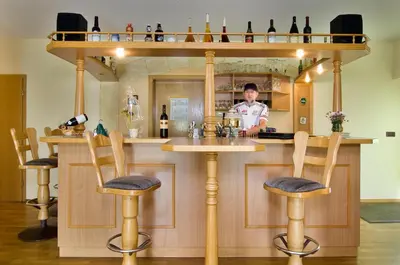 Lounge oder Bar in der Unterkunft Hotel Heidler