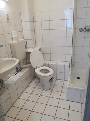Ein Badezimmer in der Unterkunft Zimmervermietung Schöne Gasse 6