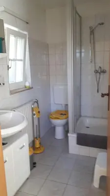 Ein Badezimmer in der Unterkunft Ferienwohnung Frenzel