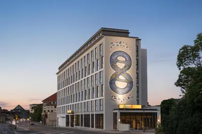 Das Gebäude in dem sich das Hotel befindet