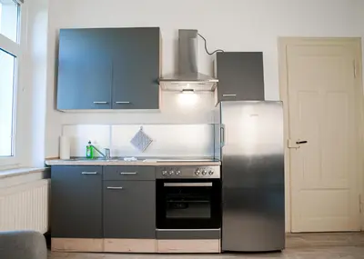 Küche/Küchenzeile in der Unterkunft Apartmenthaus Rankestraße 4