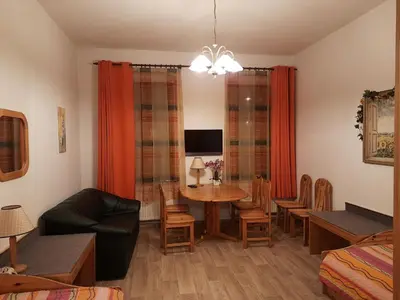 TV/Unterhaltungsangebot in der Unterkunft AA-Apartment -7 Wohnungen für Geschäftsreisende - wie zu Hause
