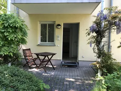 Ein Garten an der Unterkunft Apartmenthaus Home24