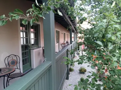 Ein Balkon oder eine Terrasse in der Unterkunft Wirtshaus Sonnenhof