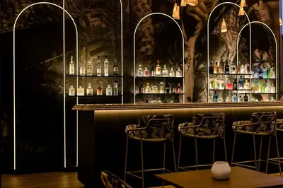 Lounge oder Bar in der Unterkunft Motel One Dresden am Zwinger