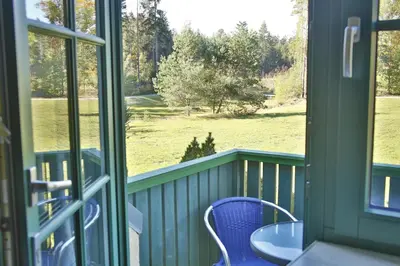 Ein Garten an der Unterkunft Forsthaus Luchsenburg