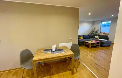 Ein Sitzbereich in der Unterkunft STADTOASE moderne Wohnungen mit Balkon, Komfort und Ruhe, Für Monteure geeignet, Free WiFi