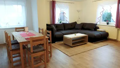 Ein Sitzbereich in der Unterkunft Ferienwohnung Berger
