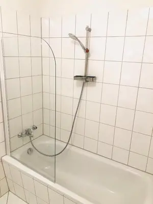 Ein Badezimmer in der Unterkunft Ferienwohnungen mit Terrasse in Zwingernähe - Hilger Rentals