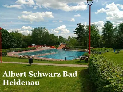 Der Swimmingpool an oder in der Nähe von Ferienwohnungen Familie Winter
