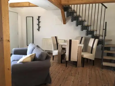 Ein Sitzbereich in der Unterkunft FeWo Altwahnsdorf