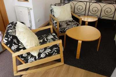 Ein Sitzbereich in der Unterkunft Campus Apartment Ernst