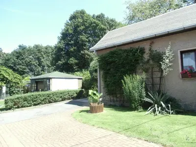 Ein Garten an der Unterkunft Fewo Thieme in Bielatal