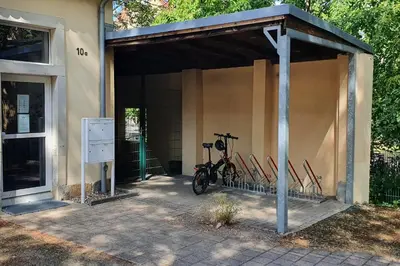 Radfahren an der Unterkunft Campus Apartment Anton oder in der Nähe