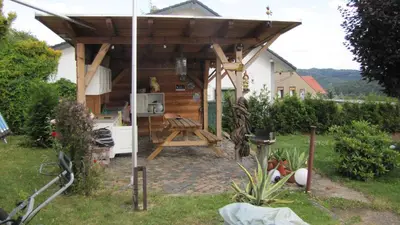 Ein Garten an der Unterkunft Feriendomiziel Läsker
