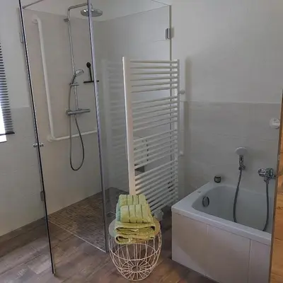 Ein Badezimmer in der Unterkunft Galloway Hof Wantewitz