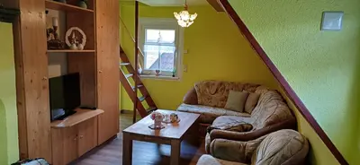 Ein Sitzbereich in der Unterkunft Ferienwohnung Meierbaude