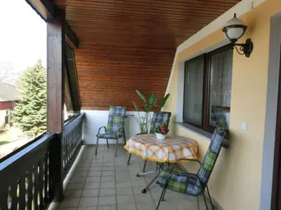 Ein Balkon oder eine Terrasse in der Unterkunft Ferienwohnung Lehnert
