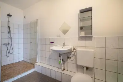 Ein Badezimmer in der Unterkunft Wohnen in 09599 Freiberg
