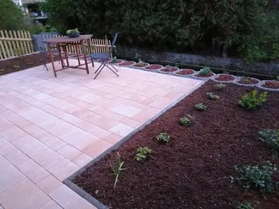 Ein Garten an der Unterkunft Haus Königstein FeWo Bielablick