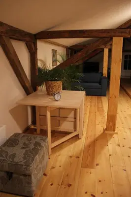 Ein Sitzbereich in der Unterkunft Ferienwohnung Goldgrund Gartenblick