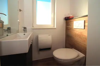 Ein Badezimmer in der Unterkunft Ferienhaus am Partwitzer See, Elsterheide
