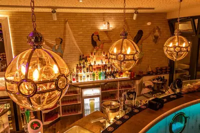 Lounge oder Bar in der Unterkunft Der LeuchtTurm-Gastro GmbH