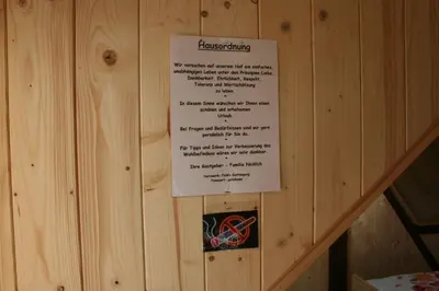 Ein Zertifikat, Auszeichnung, Logo oder anderes Dokument, das in der Unterkunft Ferienwohnung Nicklich ausgestellt ist