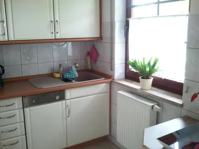 Küche/Küchenzeile in der Unterkunft Ferienwohnung Sonne-Stadtrand Dresden