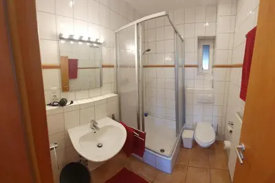 Ein Badezimmer in der Unterkunft Campus Apartment Alexander