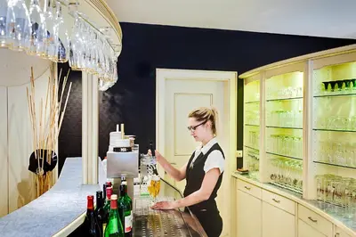 Getränke in der Unterkunft Hotel Alte Klavierfabrik Meißen