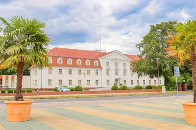 Das Gebäude in dem sich das Hotel befindet